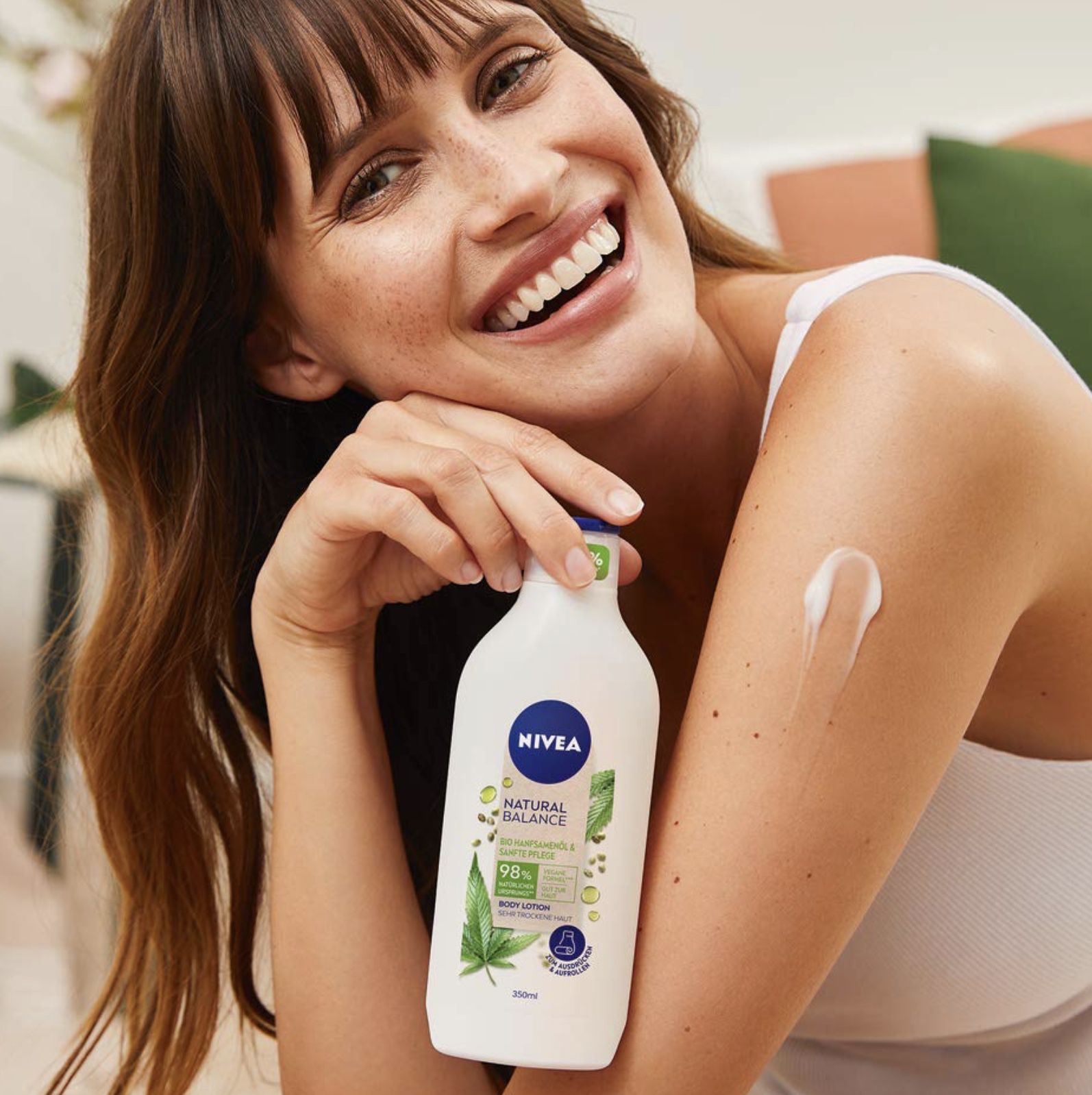 NIVEA Natural Balance Bio Hanfsamenöl & Sanfte Pflege Body Lotion für 2,52€ (statt 5€)   Prime Sparabo