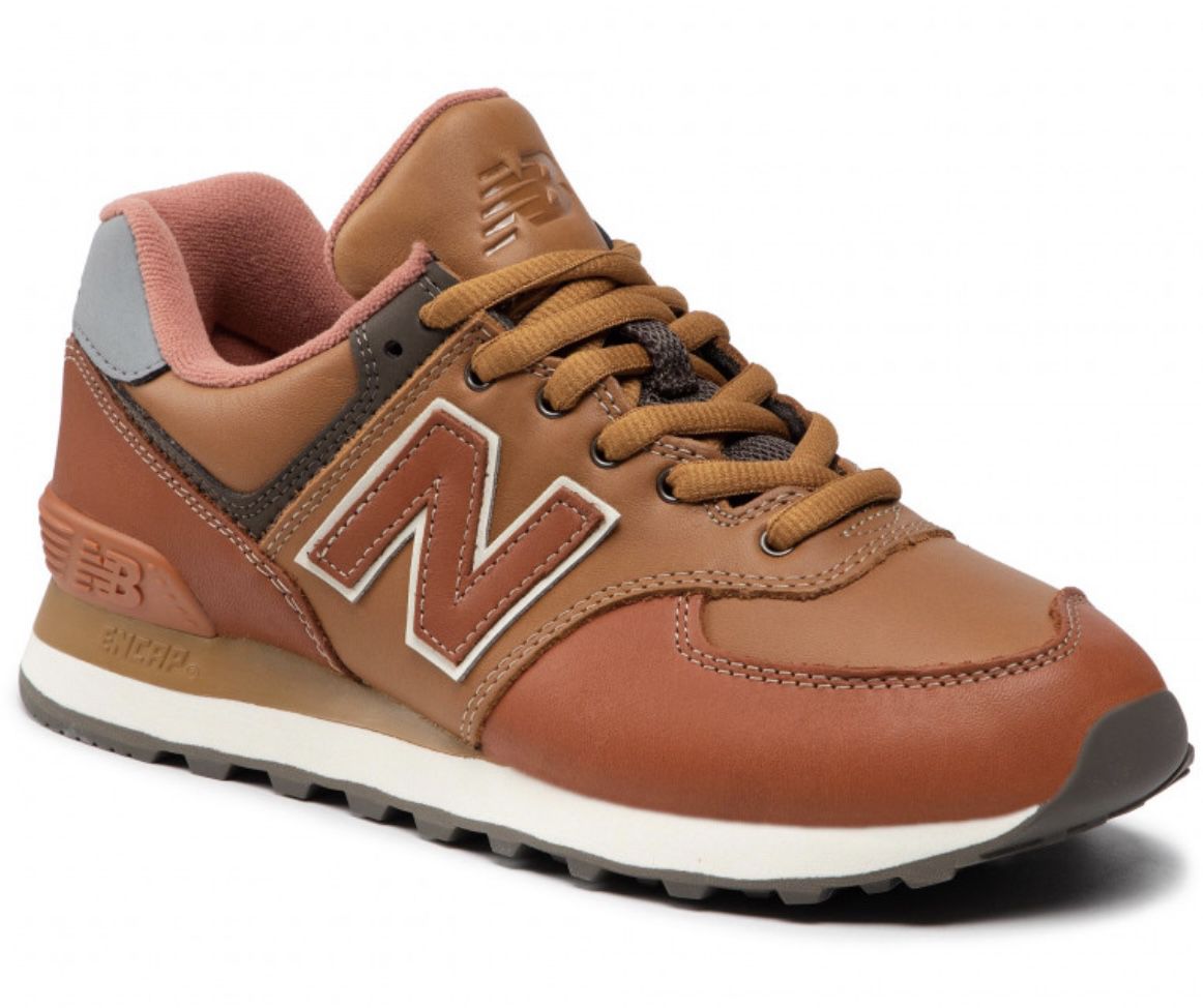 New Balance ML574OMA   Herren Sneaker in Braun für 76€ (statt 100€)