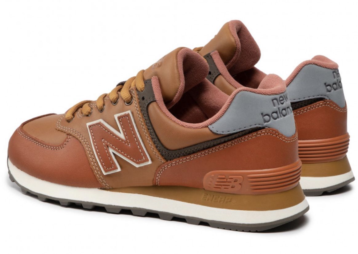 New Balance ML574OMA   Herren Sneaker in Braun für 76€ (statt 100€)