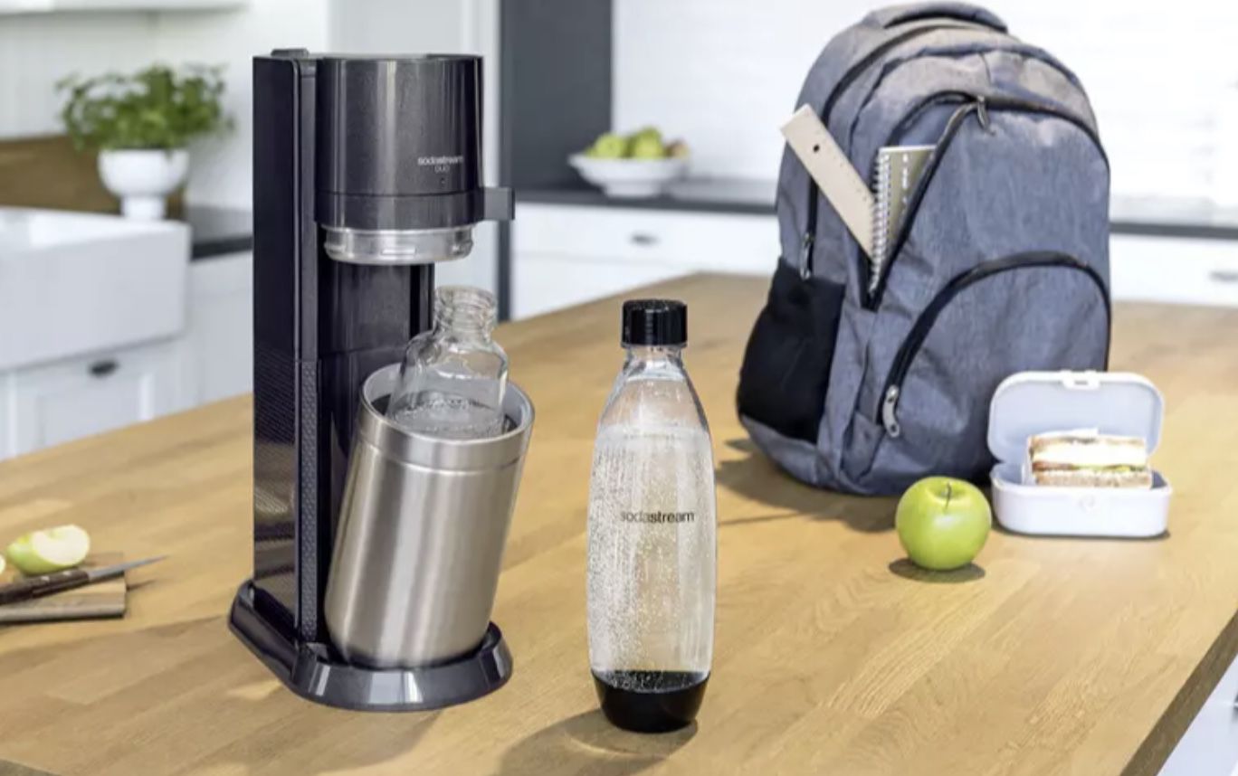 SodaStream Duo Umsteiger Set mit 2 Flaschen ohne CO2 Zylinder für 69,99€ (statt 75€)