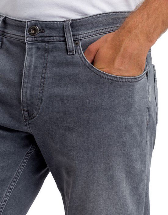 Cross LEOM Herren Jeans Short für je 29,95€ (statt 36€)