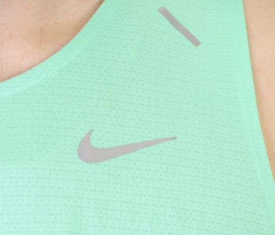 NIKE Tanktop M NK DF RISE 365 TANK für 12,98€ (statt 35€)