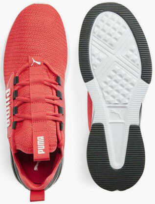 Puma Trainingsschuh RETALIATE BLOCK in Rot für 41,96€ (statt 52€)