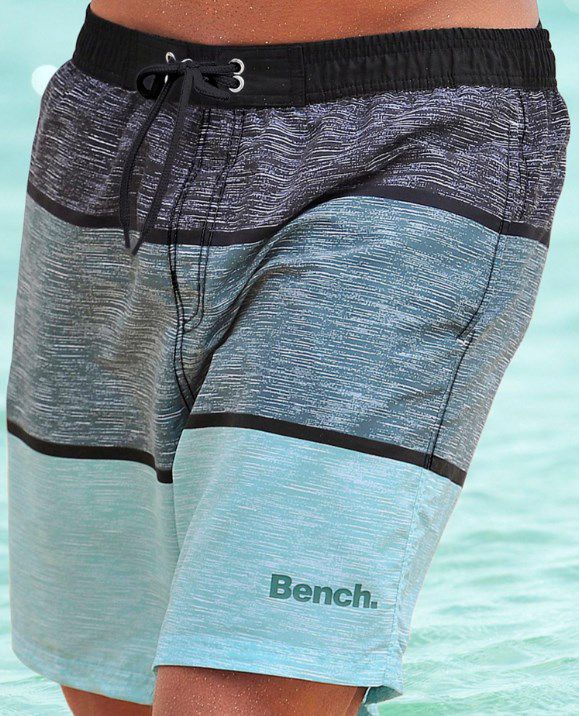 Bench. Badeshorts Mac im Blockstreifen Look ab 31,99€ (statt 40€)