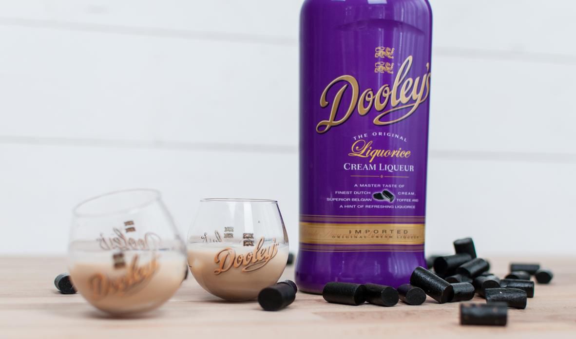 2x Dooleys The Original Liquorice Cream Liqueur, 15%, 1L für 33€ (statt 42€)