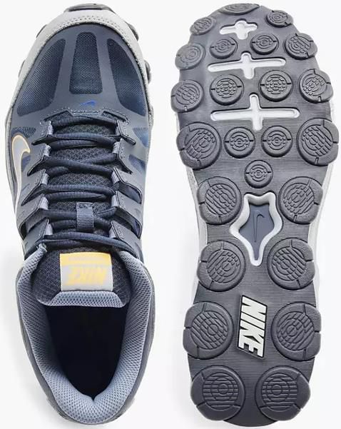Nike Reax 8 TR Herren Laufschuhe in Grau für 50,24€ (statt 75€)