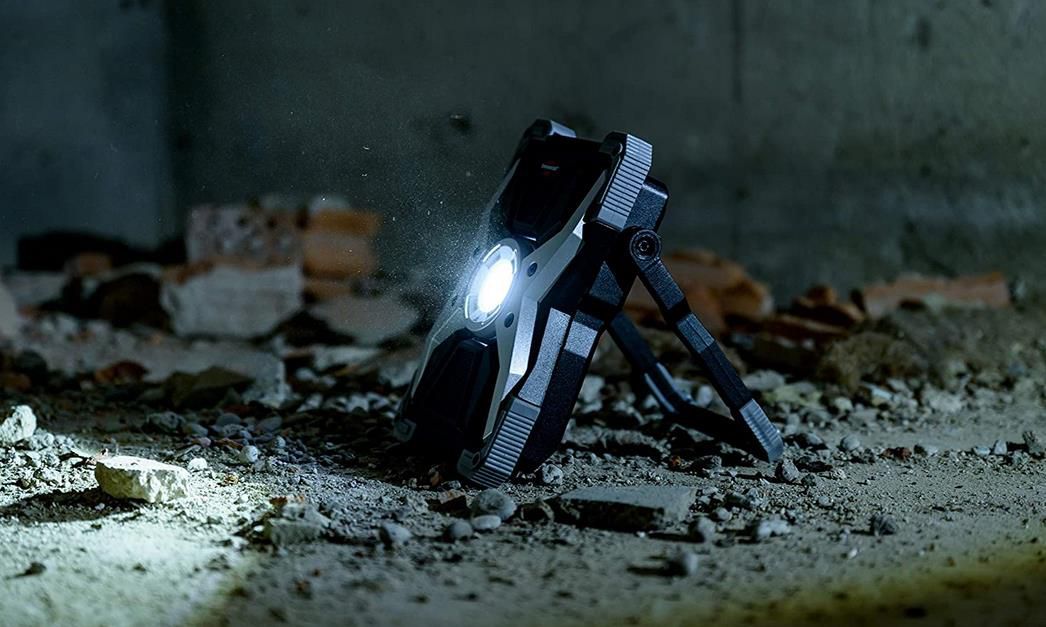 Brennenstuhl Akku LED Baustrahler mit Powerbank Funktion für 39€ (statt 64€)