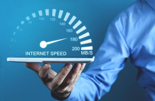 Recht auf schnelles Internet kommt – aber später