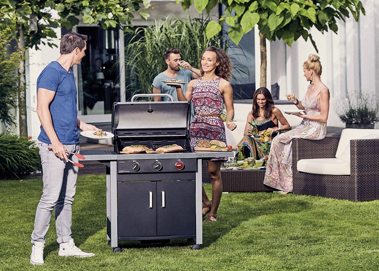 Enders 3 Brenner Gasgrill CHICAGO 3 R TURBO mit Grill Thermometer für 249,95€ (statt 323€)