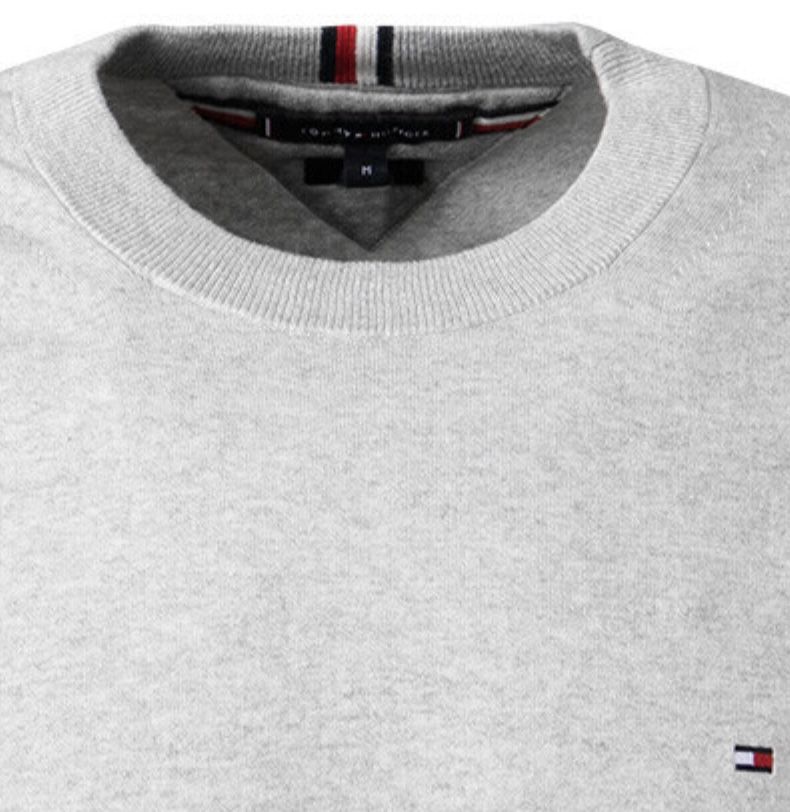 Tommy Hilfiger Strickpullover mit Label Details für 62,99€ (statt 94€)