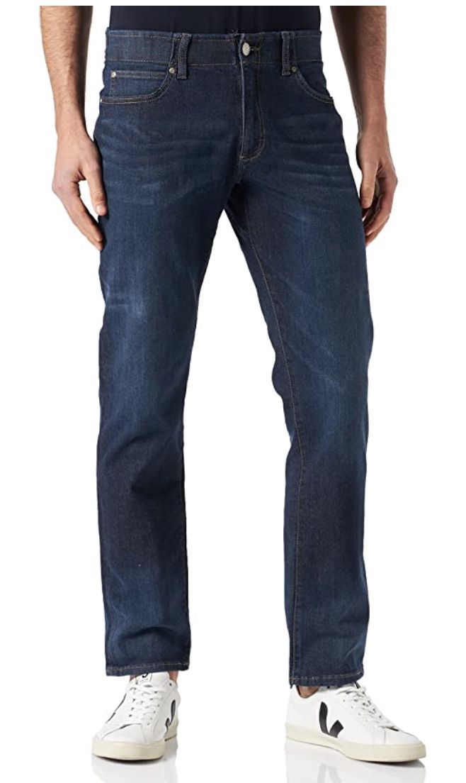 Lee Herren Extreme Motion Straight Jeans für 19,99€ (statt 43€)   Prime
