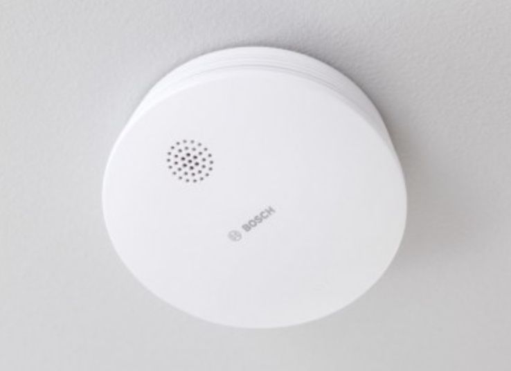 6er Pack Bosch BSD 2 II Smart Home Rauchwarnmelder für 289,95€ (statt 396€)