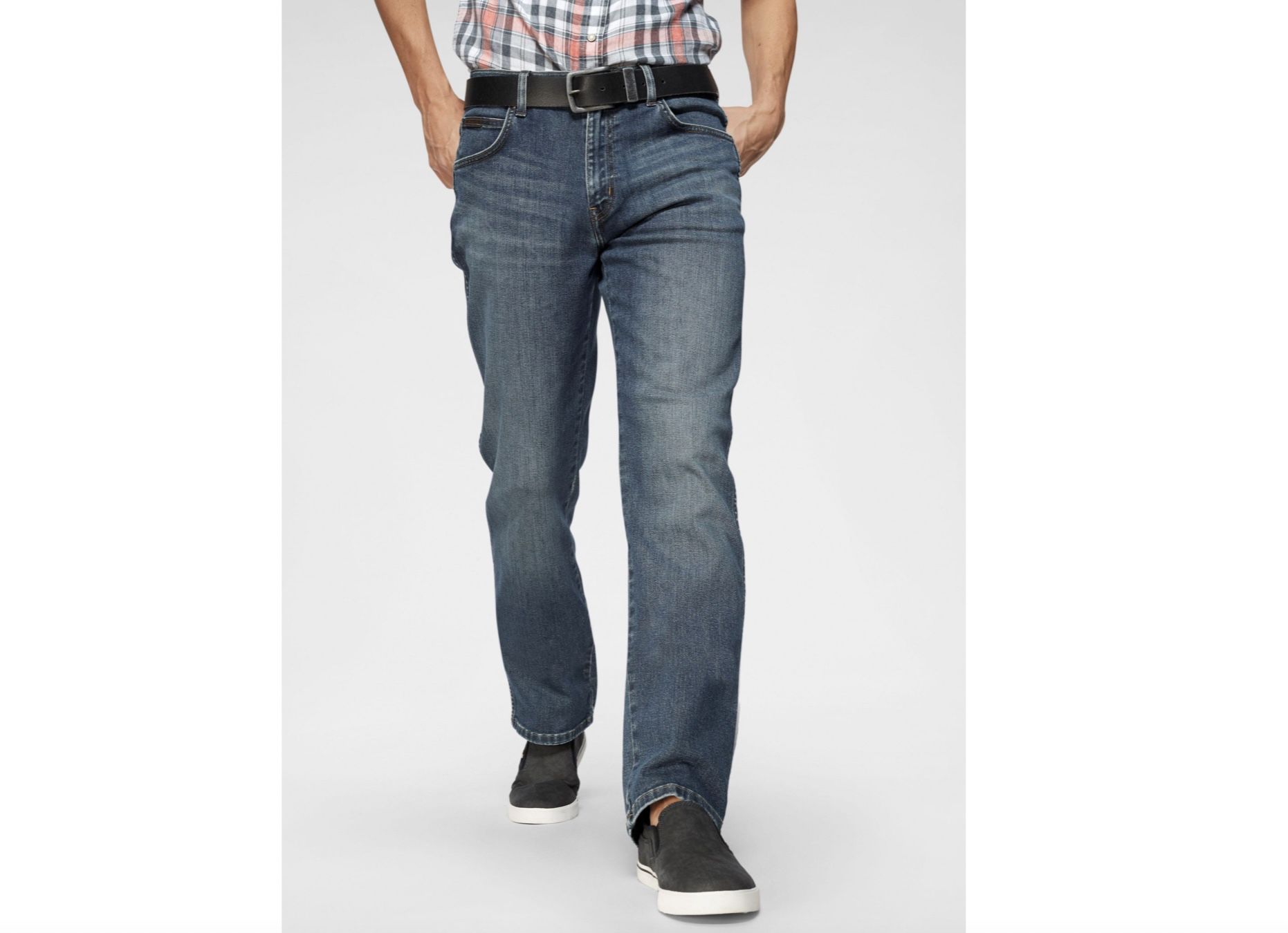Wrangler Stretch Jeans »Arizona« Classic Straight für 30,99€ (statt 45€)