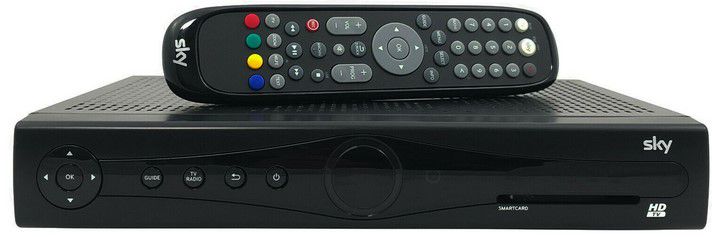 Humax PR-HD3000 SKY S HD4 DVB-S2 Twin Tuner Sat Receiver HDMI Kabel Wie Neu 