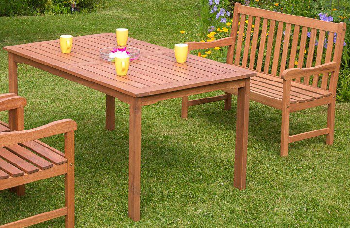 Harbo Cordoba Gartentisch aus Holz mit 150cm x 90cm ab 138,80€ (statt 200€)