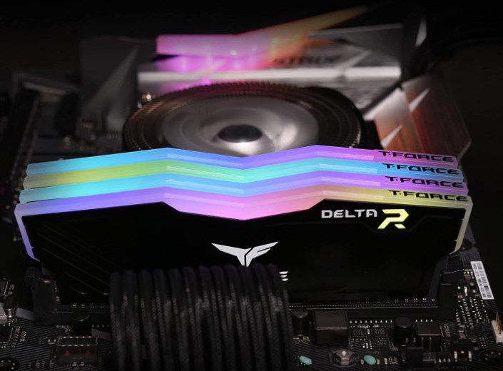 Team T Force Delta RGB 32GB RAM Kit DDR4 3200 CL16 für 106,89€ (statt 138€)