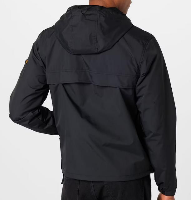 Alpha Industries Performance Herren Windbreaker für 79,92€ (statt 120€)