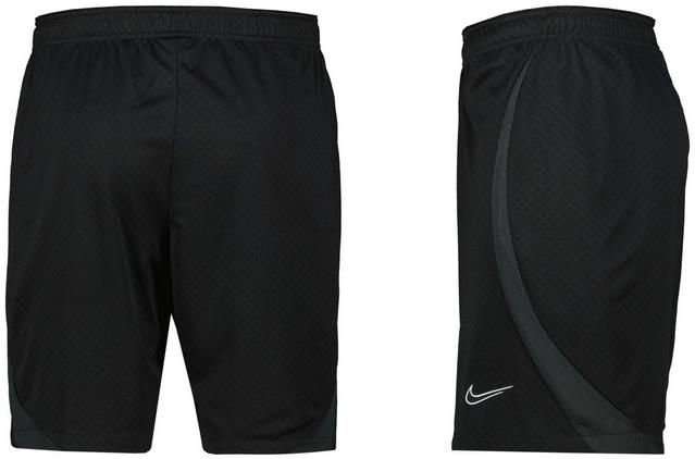 Nike Dri Fit Strike Herren Fußballshorts für 25,98€ (statt 39€)