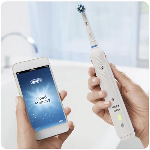 Oral B PRO 4 Zahnbürste mit Bluetooth und Smart coaching für 55€ (statt 79€)