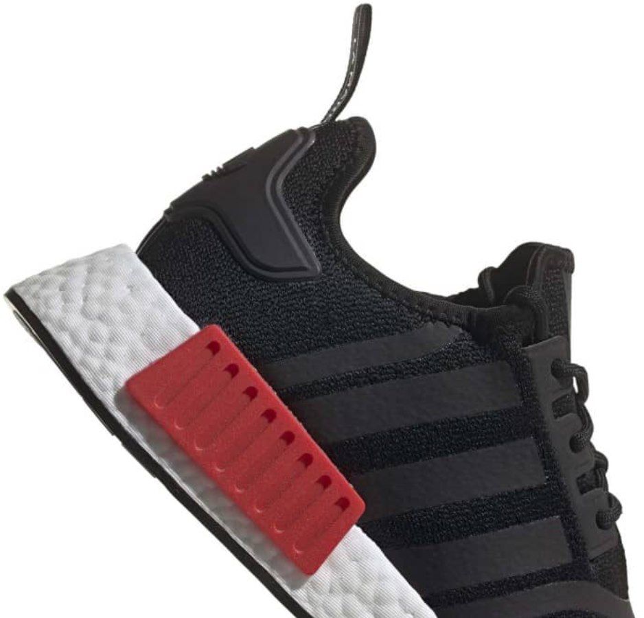 adidas NMD R1 Sneaker in Schwarz mit Boost Sohle für 74,25€ (statt 90€)