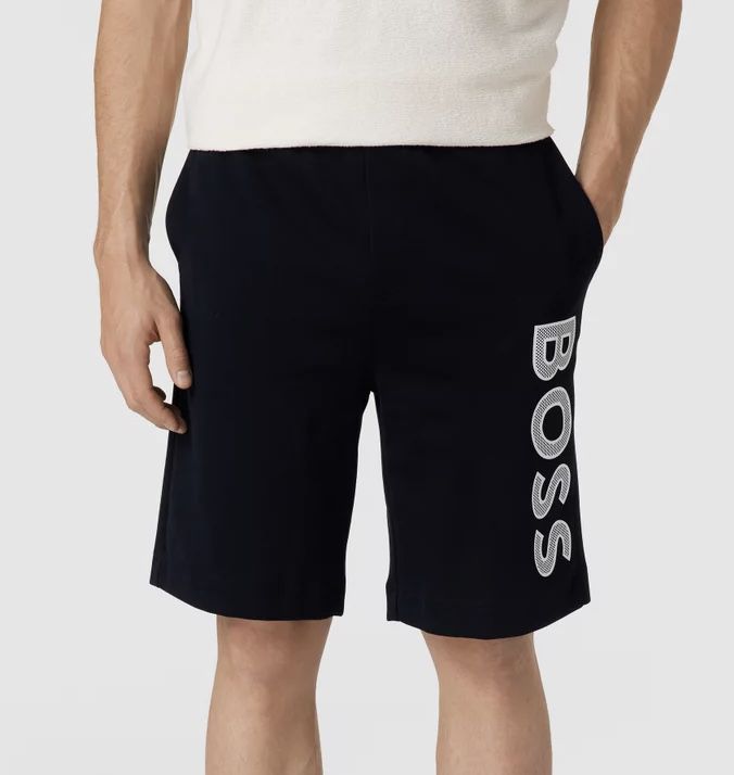 BOSS Athleisurewear Heos Sweatshorts für 46,74€ (statt 73€)