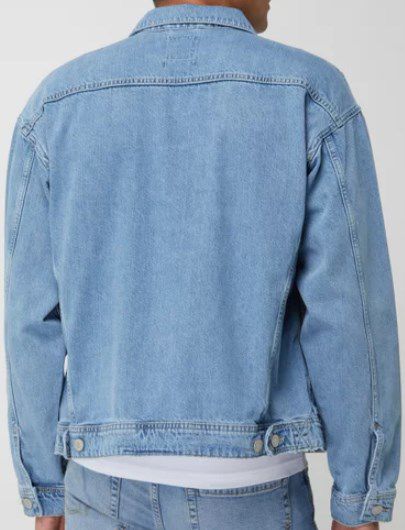 Jack & Jones Jeansjacke Jean mit Pattentaschen für 16,99€ (statt 32€)