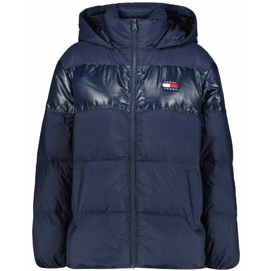 Tommy Jeans Daunenjacke mit Kapuze in verschiedenen Farben für 84,99€ (statt 142€)