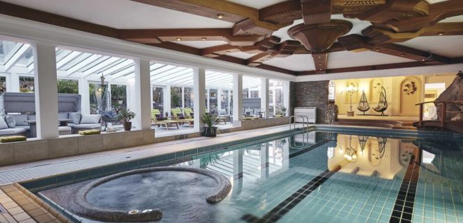 2 ÜN im Sauerland inkl Frühstück, Dinner & Wellness auf 3.000m² ab 124€ p.P.