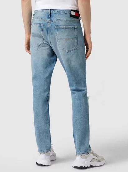 Tommy Jeans Scanton Destroyed Slim Fit Jeans für 33,99€ (statt 58€)