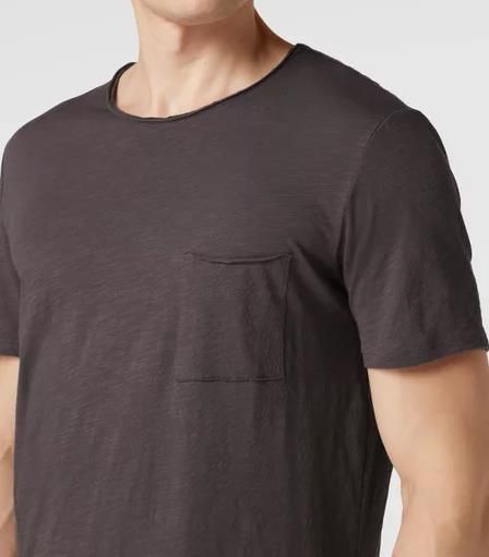 Marc OPolo T Shirt mit Brusttasche in 5 Farben für je 18,69€ (statt 26€)