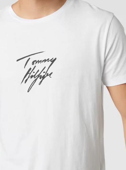 Tommy Hilfiger Herren T Shirt in Weiß für 24,64€ (statt 32€)