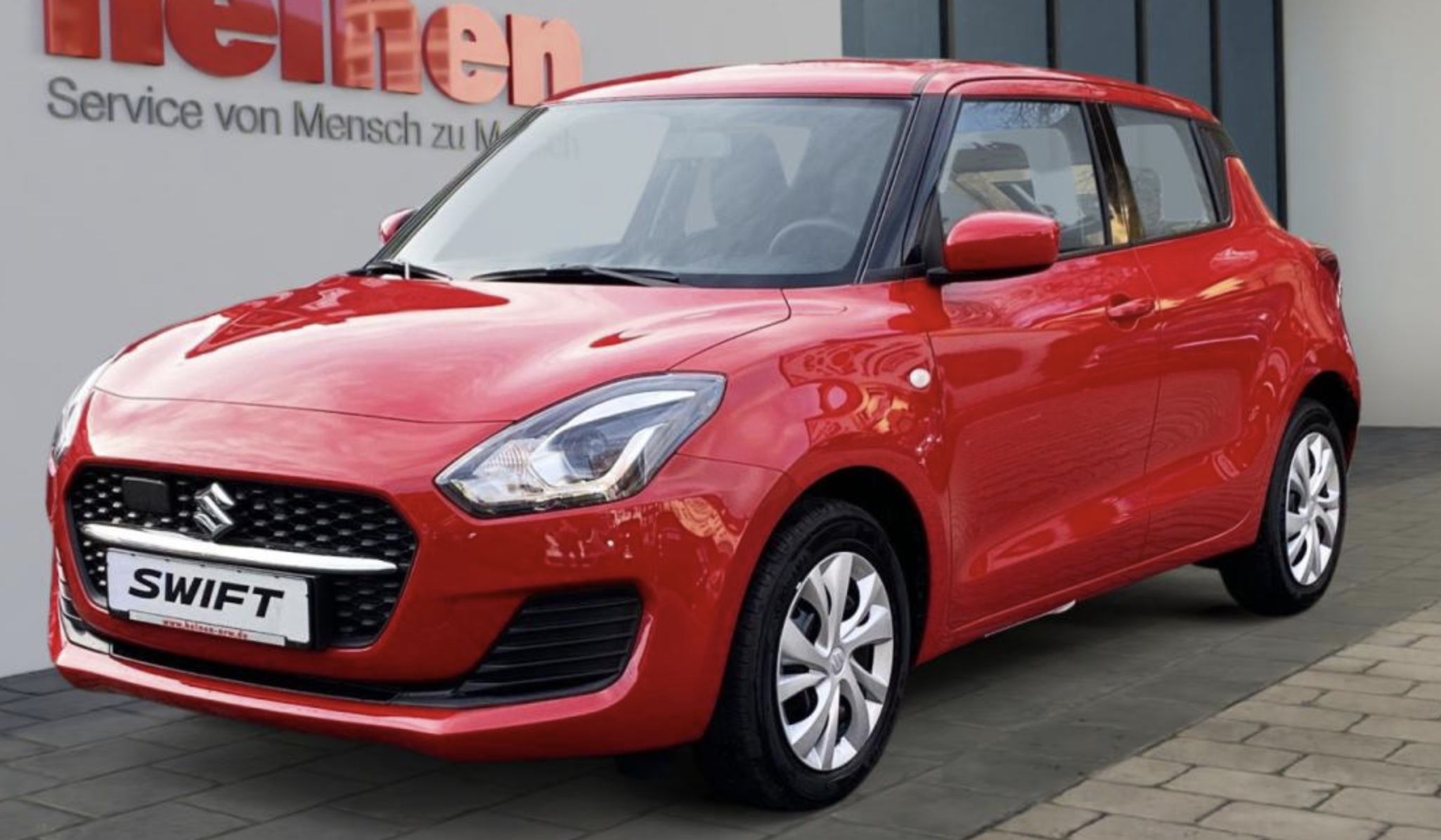 Privat: Suzuki Swift 1.2 Club Hybrid mit 83 PS für 99€ mtl.   LF: 0.59