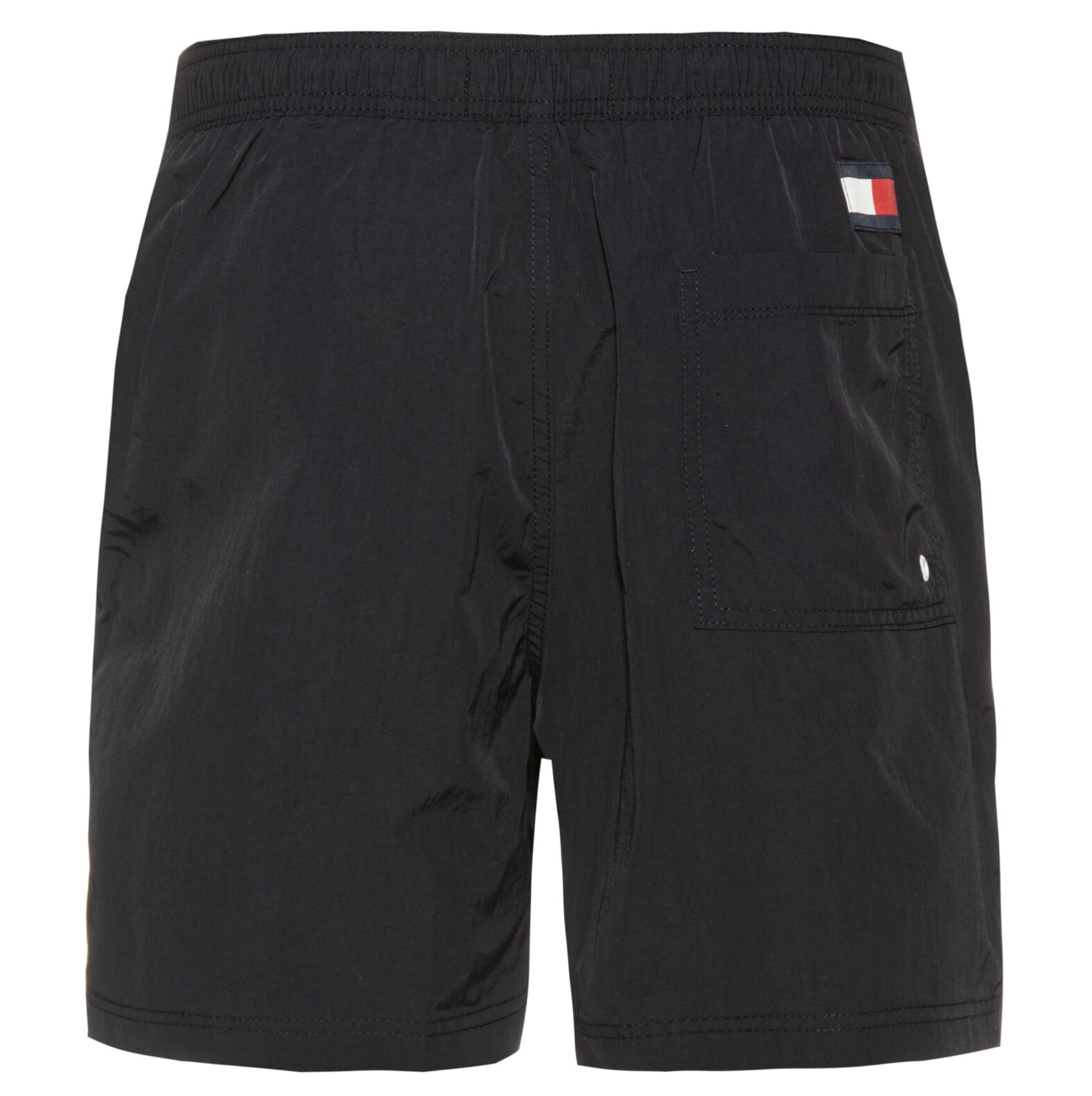 Tommy Hilfiger Flag Mid Badehose in Schwarz für 24,99€ (statt 37€)   Prime