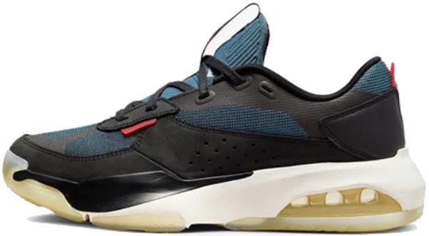 Jordan Air 200E Sneaker für 67,47€ (statt 80€)