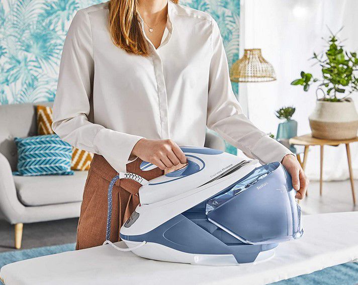Tefal Express Protect SV9202 Dampfbügelstation für 159,99€ (statt 184€)