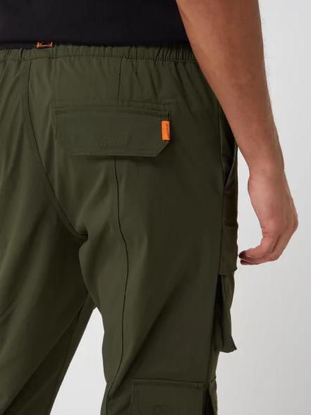 Jack & Jones Ace Cargohose mit Stretch Anteil für 16,99€ (statt 29€)