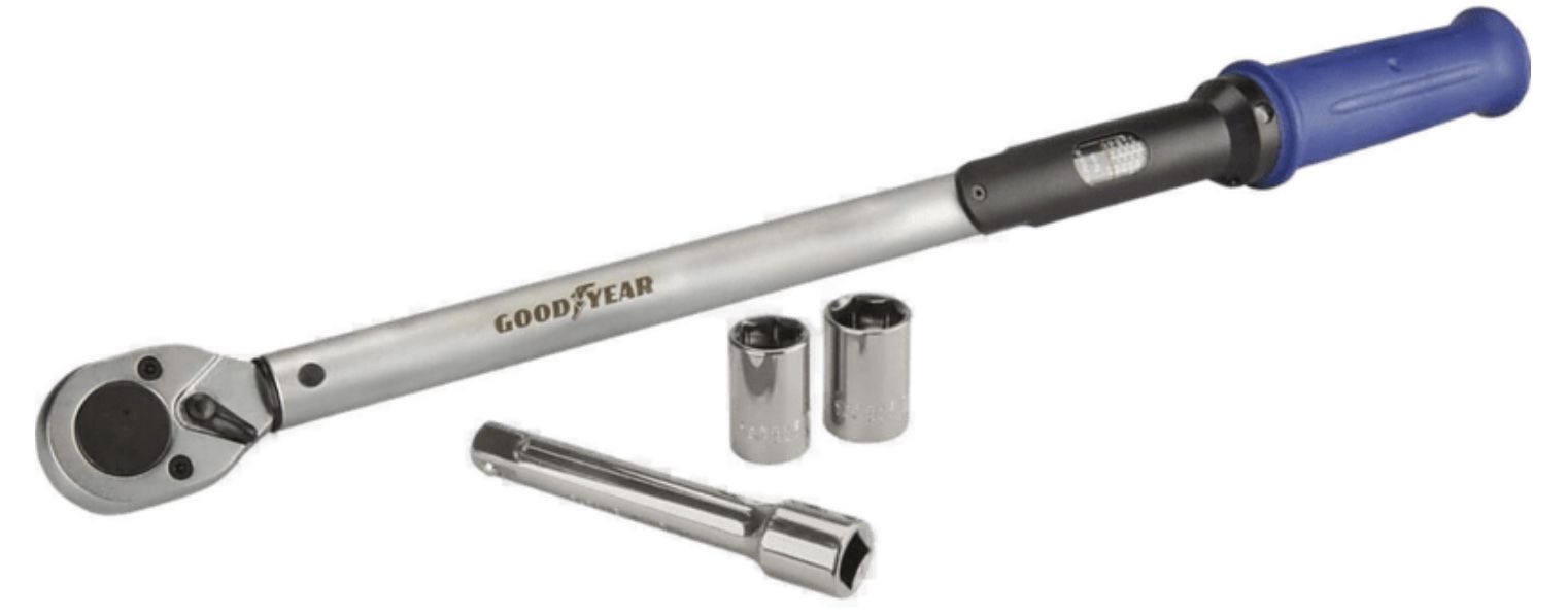 Goodyear 75522 Drehmomentschlüssel 42 210 Nm inkl. Stecknüsse 17 19mm für 43,50€ (statt 60€)