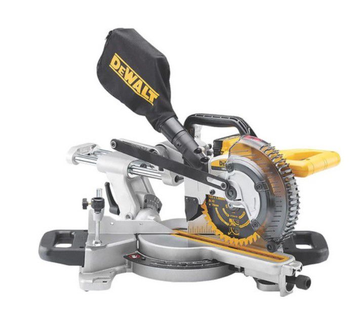 DeWalt DCS365M2 Akku Gehrungssäge 2 x 4Ah für 488,90€ (statt 579€)