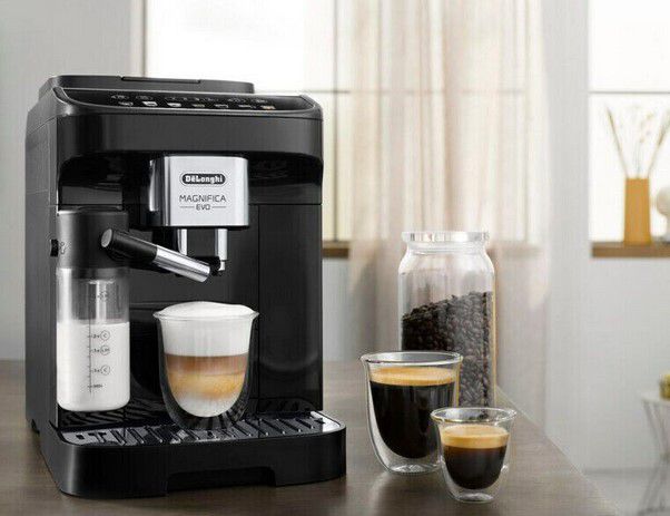 DELONGHI Magnifica Evo ECAM290.61.B Kaffeevollautomat für 356,39€ (statt 436€)