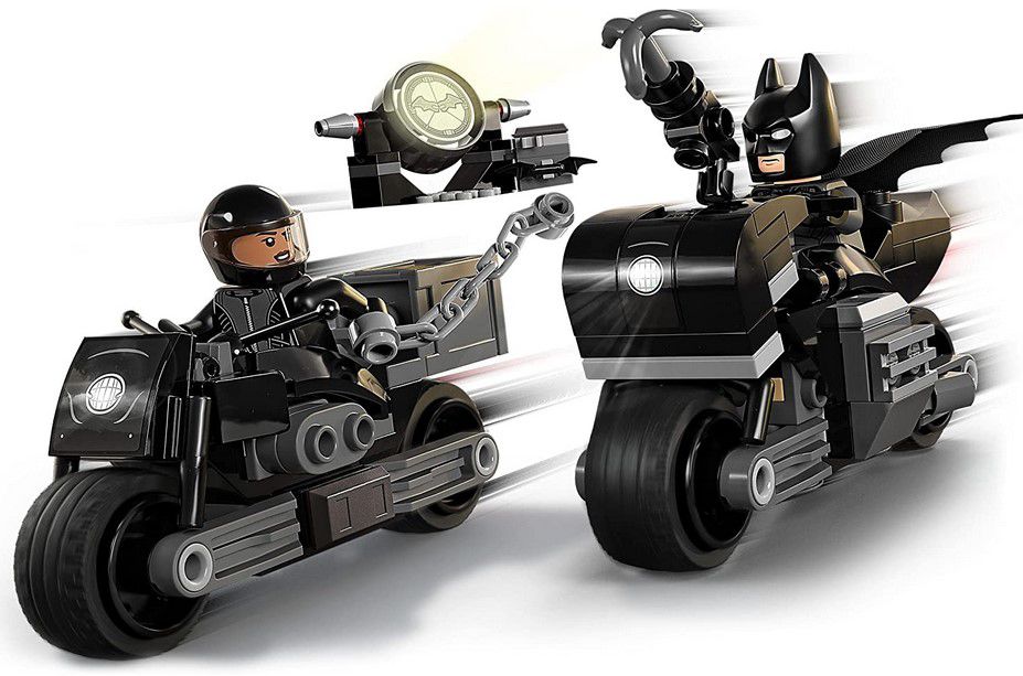 LEGO 76179 Batman & Selina Kyle: Verfolgungsjagd auf dem Motorrad für 9,71€ (statt 14€) Prime