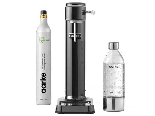 Aarke Carbonator 3 Design Wassersprudler + PET Flasche + CO2 Zylinder für 135,90€ (statt 174€)