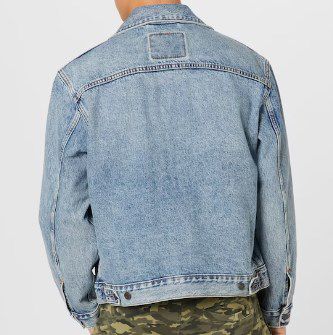 Levis Stock Trucker Jeansjacke in Blau für 59,90€ (statt 90€)