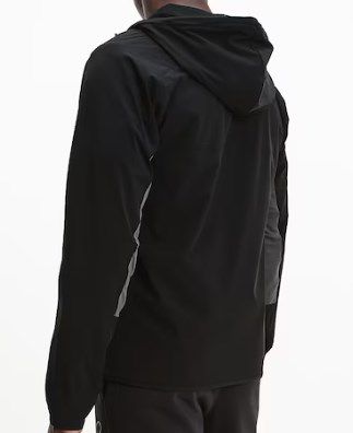 Calvin Klein Performance Trainingsjacke in Schwarz für 59,90€ (statt 77€)