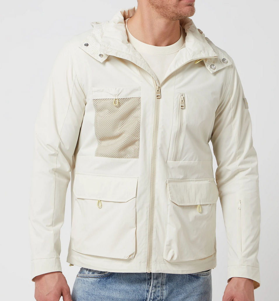 Esprit Jacke, wasserabweisend und mit abnehmbarer Kapuze für 79,99€ (statt 99€)