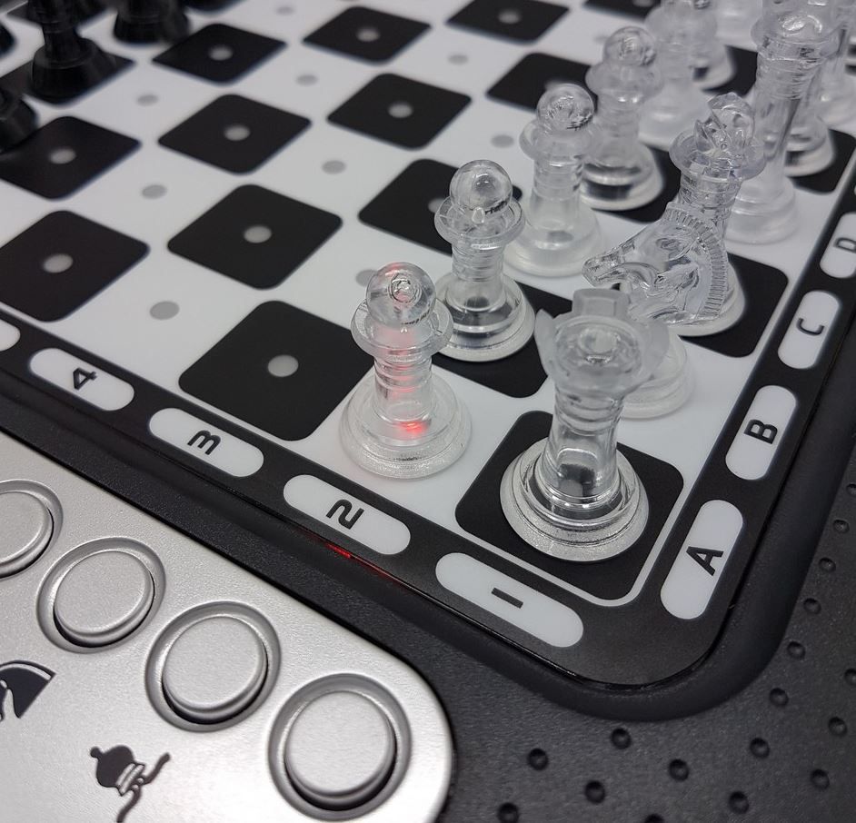 Lexibook Chessman FX elektronisches Schachspiel für 59,94€ (statt 80€)