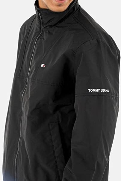 Tommy Jeans TJM Essential Jacke für 58,45€ (statt 91€)