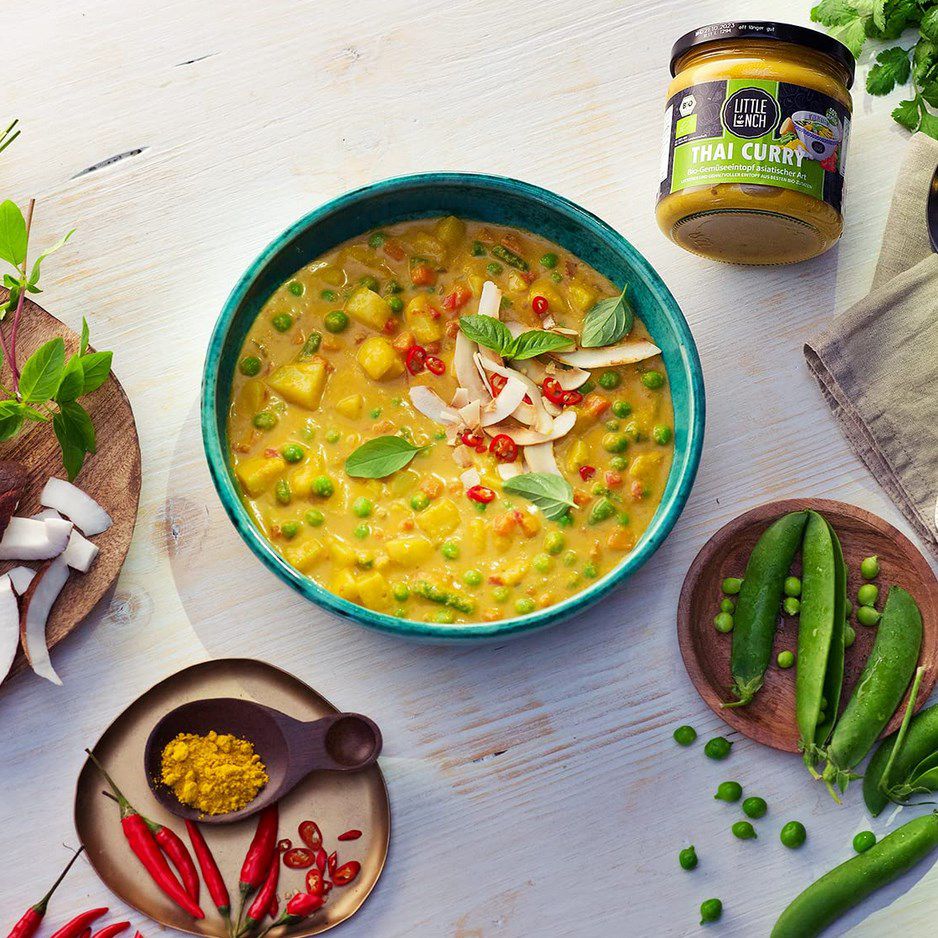 4x Little Lunch Bio Eintopf Thai Curry, 350ml ab 10,66€ (statt 14€)   Prime Sparabo