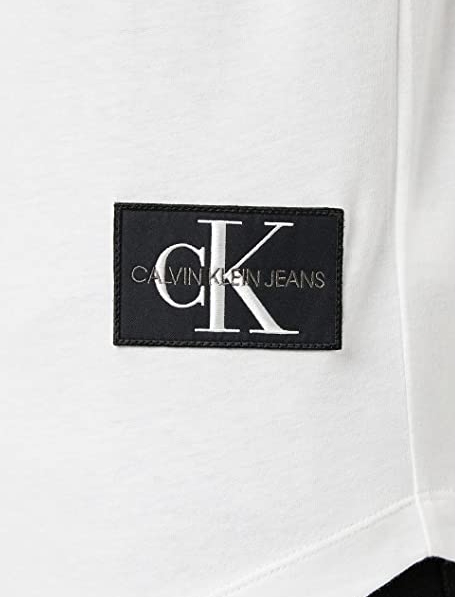 Calvin Klein Badge Turn Up Sleeve T Shirt ab 14,66€ (statt 20€)   Prime