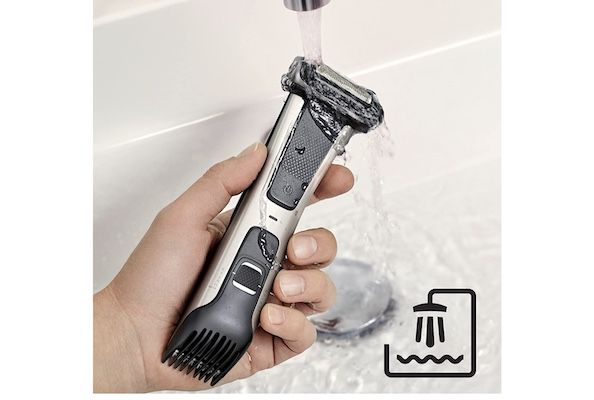 Philips BG7025/15 Bodygroom mit integriertem Kammaufsatz für 54,99€ (statt 65€)