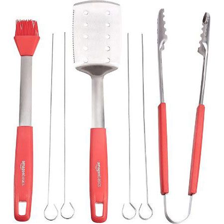 Amazon Basics Grilltablett und Grillbesteck Set für 7,79€ (statt 13€)   Prime